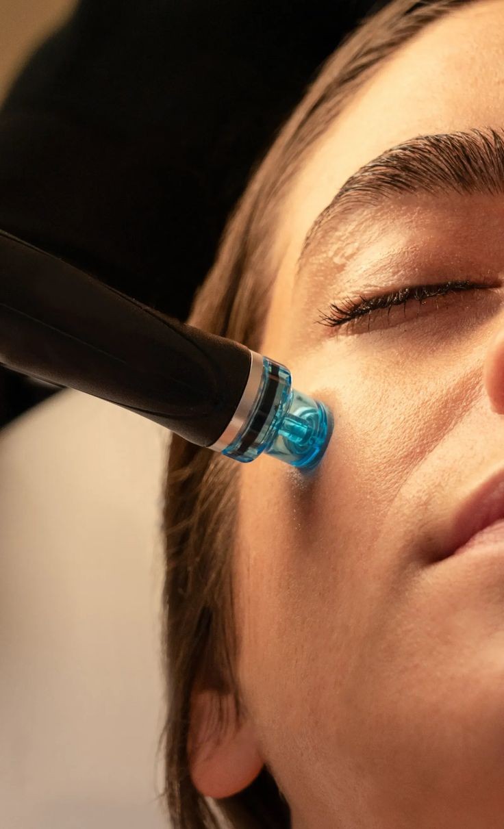 Hydrapeel Facial